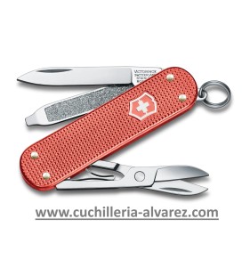 Navaja VICTORINOX CLASSIC ALOX 2025 Limited Edition 0.6221.L25